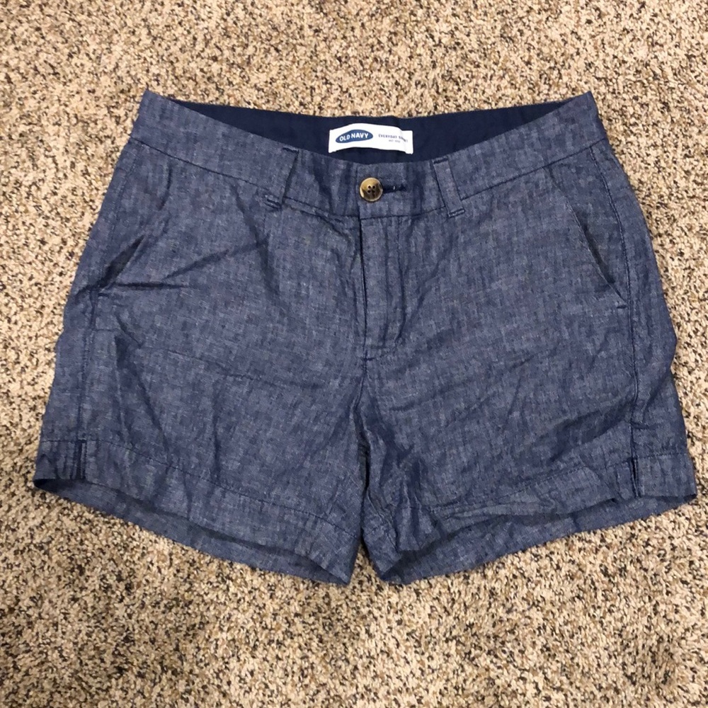 Old Navy everyday short mid-rise